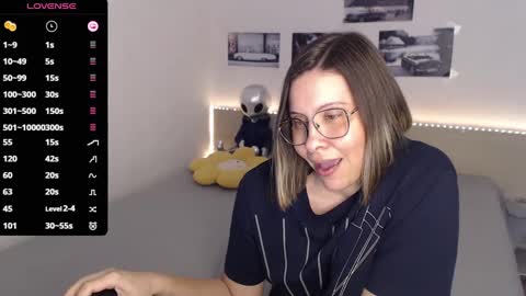 Julie online show from 02-24-25, 08:17