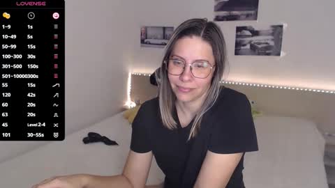 Julie online show from 11-15-25, 05:16