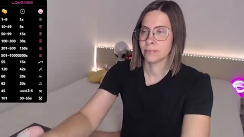 Julie online show from 07-14-26, 03:07
