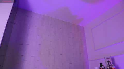 Snapshot of justnala_ chatting on 01-10-25, 12:17 Nala online show from 01-10-25, 12:17