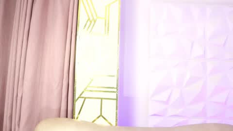 Snapshot of justnala_ chatting on 02-19-25, 07:17 Nala online show from 02-19-25, 07:17