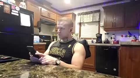 Snapshot of justus0624 chatting on 10-09-25, 03:04 justus0624 online show from 10-09-25, 03:04