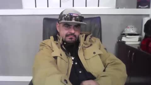 Juuuuicery online show from 12-05-25, 01:52