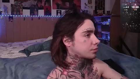 Snapshot of juuzou_kit chatting on 02-01-26, 11:42 Juuzou hehim u can call me Juz online show from 02-01-26, 11:42