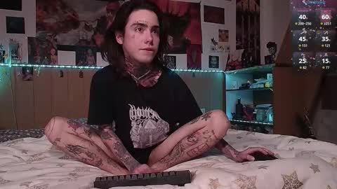 Snapshot of juuzou_kit chatting on 02-06-26, 04:10 Juuzou hehim u can call me Juz online show from 02-06-26, 04:10