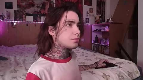 Snapshot of juuzou_kit chatting on 02-17-26, 09:50 Juuzou hehim u can call me Juz online show from 02-17-26, 09:50