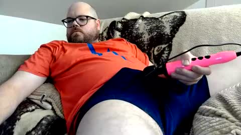 MidsizeBiGuy online show from 06-28-26, 08:37