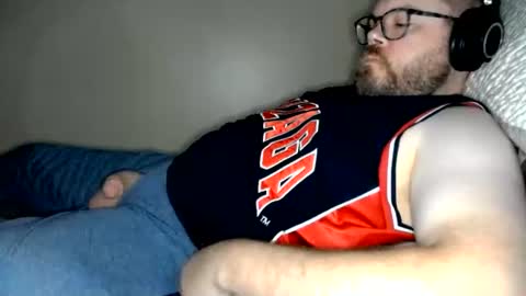 MidsizeBiGuy online show from 07-18-26, 06:06