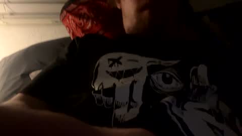 Snapshot of jwowzer69 chatting on 12-25-24, 03:29 Rock Peaches Last tipper gets surprise online show from 12-25-24, 03:29