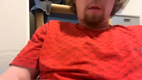 Snapshot of jwowzer69 chatting on 02-22-25, 03:45 Rock Peaches Last tipper gets surprise online show from 02-22-25, 03:45