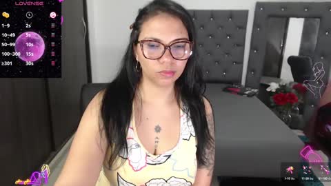 Karla online show from 03-10-25, 03:41