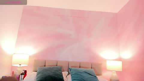 Snapshot of kaate_sweett chatting on 12-16-25, 11:37 kaate_sweett online show from 12-16-25, 11:37