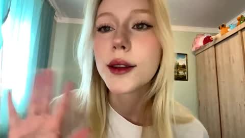 Snapshot of kacicasal chatting on 06-02-26, 12:07 Mia 1st day here online show from 06-02-26, 12:07