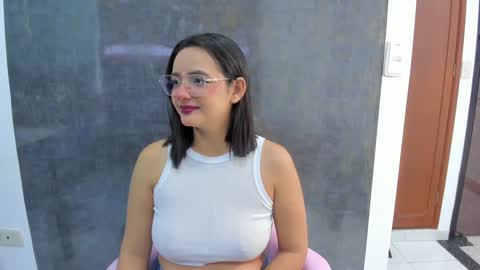 Kyelie online show from 01-10-25, 07:54