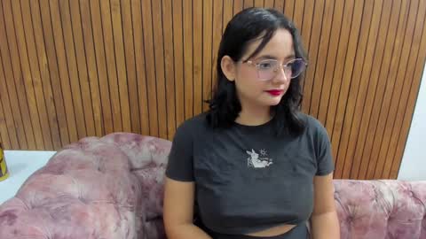 Kyelie online show from 02-18-25, 03:54