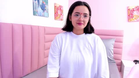 Kyelie online show from 10-07-25, 08:17