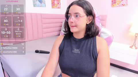 Kyelie online show from 10-12-25, 07:35