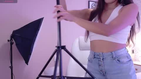 Snapshot of kai_falcon chatting on 01-17-26, 07:17 KaiLy online show from 01-17-26, 07:17