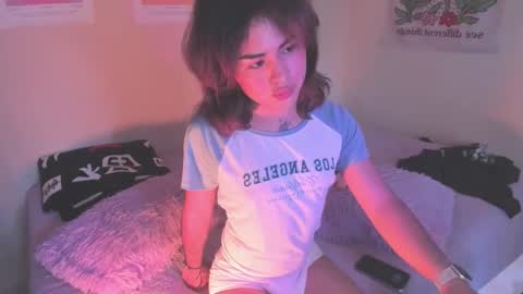 Snapshot of kai_novoa chatting on 10-25-25, 06:46 Kai Novoa online show from 10-25-25, 06:46
