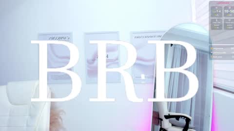 Snapshot of kaia_cam chatting on 01-18-25, 02:02 online show from 01-18-25, 02:02