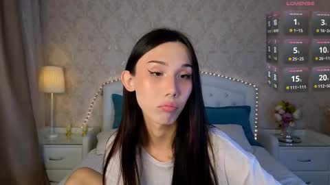 Kaia Monday Thursday FridaySaturdaySunday online show from 10-19-25, 02:29