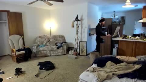 Kaiku77 online show from 01-18-26, 06:12