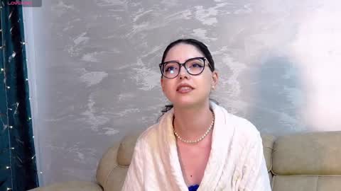 Kaila Lewis online show from 04-30-26, 08:57