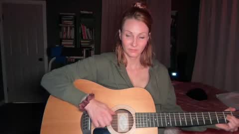 Kailee Smile online show from 05-15-26, 05:14