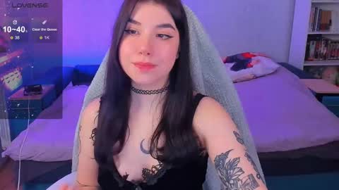 Snapshot of kailey_harris chatting on 01-09-25, 02:18 Kailey NONUDE online show from 01-09-25, 02:18