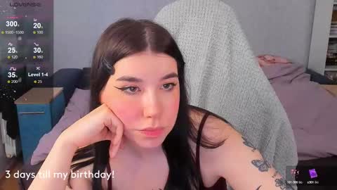 Snapshot of kailey_harris chatting on 02-25-25, 06:09 Kailey NONUDE online show from 02-25-25, 06:09