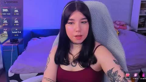 Snapshot of kailey_harris chatting on 03-10-25, 02:48 Kailey NONUDE online show from 03-10-25, 02:48