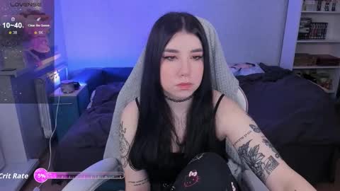 Snapshot of kailey_harris chatting on 09-19-25, 02:18 Kailey NONUDE online show from 09-19-25, 02:18