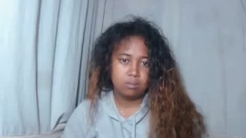 Snapshot of kaillah chatting on 12-17-25, 05:57 kaillah online show from 12-17-25, 05:57