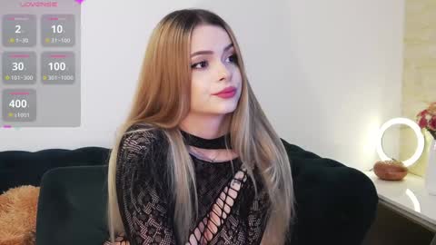 Kailyn online show from 12-15-24, 04:59