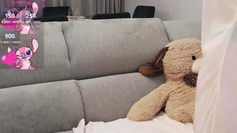 Snapshot of kailyn_moen01 chatting on 01-19-25, 11:10 Kailyn online show from 01-19-25, 11:10