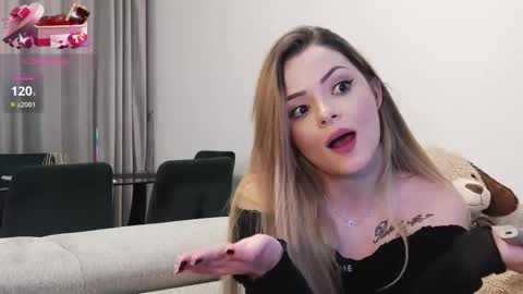 Snapshot of kailyn_moen01 chatting on 02-16-25, 11:48 Kailyn online show from 02-16-25, 11:48