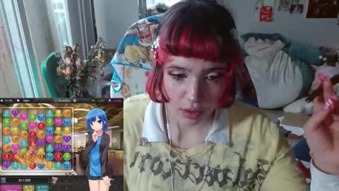 Snapshot of kairilovescumm chatting on 12-14-25, 08:46 Kairi online show from 12-14-25, 08:46