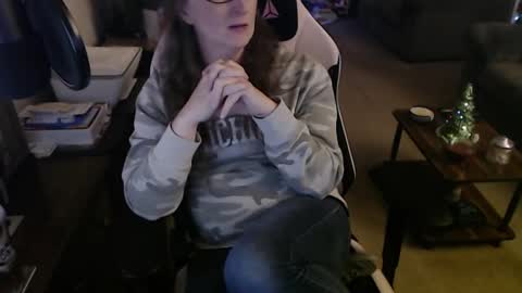 Snapshot of kait331 chatting on 12-18-24, 01:26 Camprincess331 online show from 12-18-24, 01:26