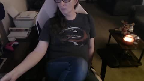 Snapshot of kait331 chatting on 10-07-25, 01:25 Camprincess331 online show from 10-07-25, 01:25