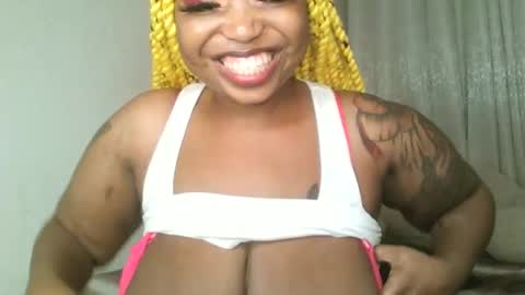 Snapshot of kakey_love chatting on 12-06-24, 08:59 kakey love online show from 12-06-24, 08:59