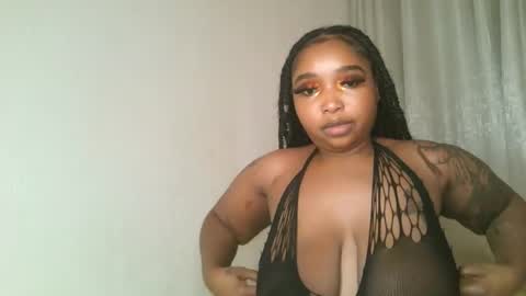 Snapshot of kakey_love chatting on 02-05-25, 07:29 kakey love online show from 02-05-25, 07:29
