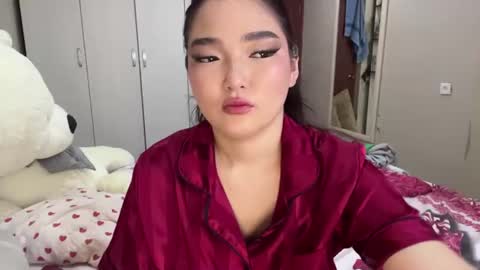 Sakura online show from 08-02-26, 01:09