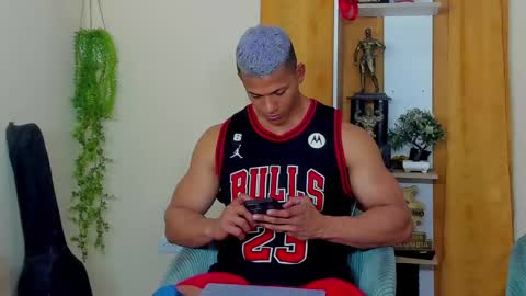 kale thomson online show from 03-02-25, 12:31