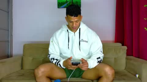 Snapshot of kale_tomson chatting on 06-29-26, 03:46 kale thomson online show from 06-29-26, 03:46