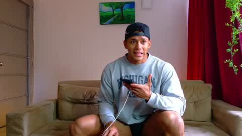 Snapshot of kale_tomson chatting on 07-27-26, 03:52 kale thomson online show from 07-27-26, 03:52