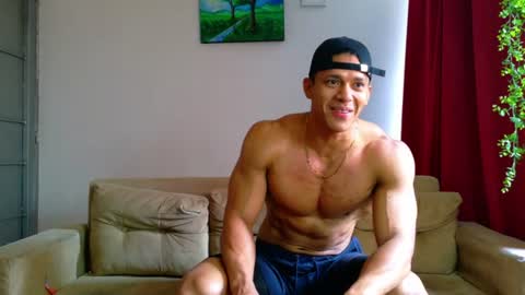 Snapshot of kale_tomson chatting on 08-04-26, 02:52 kale thomson online show from 08-04-26, 02:52