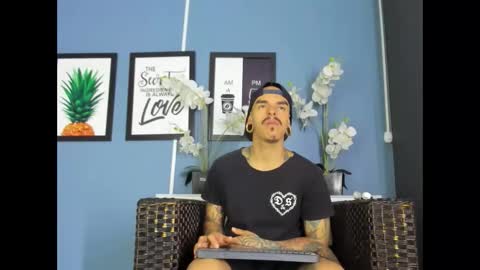 Kale online show from 09-14-25, 11:42