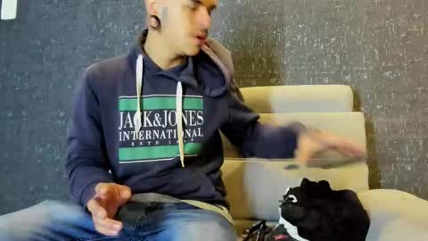 Kale online show from 01-19-26, 11:14