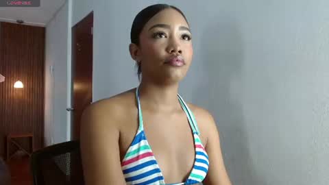 Snapshot of kali_rousse chatting on 07-17-26, 12:01 online show from 07-17-26, 12:01
