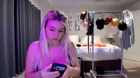 Snapshot of kaliii_jones chatting on 01-17-26, 12:15 Kaliii jones online show from 01-17-26, 12:15